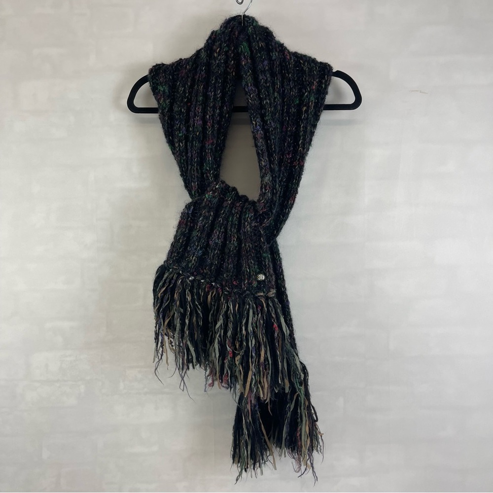 CHANEL Multicolor Mohair Wool Fringe Scarf with CC Logo Plaque (Made‎ in France) - Picture 8 of 9